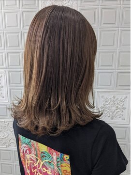 トリエラ(TRIELA) ミルクティーベージュボブ