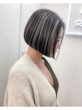 セルン(cerne) 【前下がりボブ】