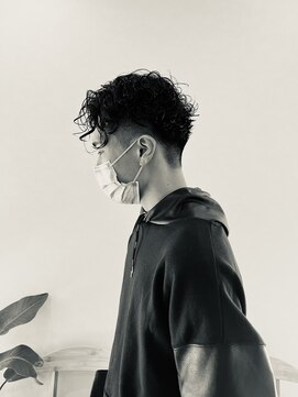 イロ(iro) 無造作パーマ◎20代30代