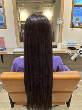 ヘアー アンド スパ パーム(hair and spa palm) ツヤ感際立つアメジストカラー