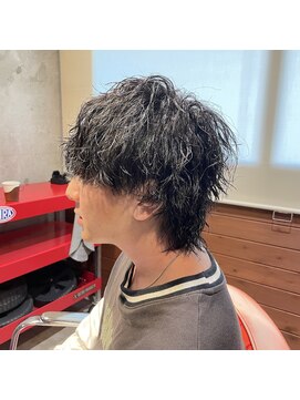 ブラン 西中島 新大阪店 ウルフマッシュ　波巻きツイスパ