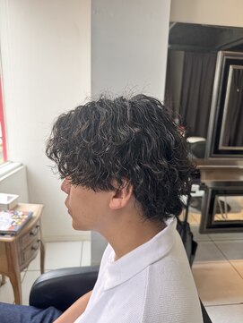 アイズ 海老名(AIZU) 王道ウルフ　メンズウルフパーマ　波巻き　ツイストスパイラル