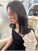 こなれミディ 顔まわりカット アッシュカラー.