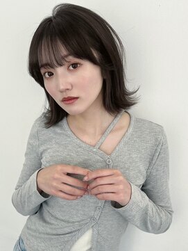 ユーフォリア 渋谷グランデ(Euphoria SHIBUYA GRANDE) 外ハネボブ　ダークカラー　透明感カラー　艶髪　小顔カット