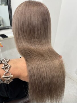 ゴートティエル(G.O.A.T TIEL) 透明感グレージュ