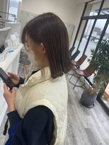 サロンド ベレーザ トータ(salao de beleza tota)&nbsp;切りっぱなしボブ / インナーカラー