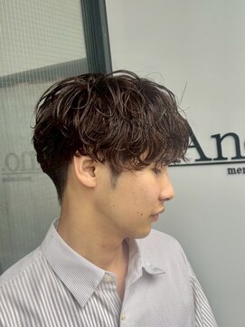 アノ(Ano.) シャドウパーマ