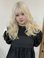 リヴ ウメダ(LIV umeda)&nbsp;ホワイトブロンド/ケアブリーチ/トリプルカラー【梅田】