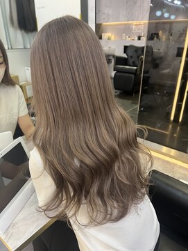 ラピス 千葉(Lapis) 【Lapis千葉 今村としき】ミルクティーカラー