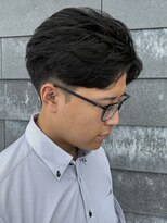 ヒュイル バイ ニアウ(Hwyl by Niau)&nbsp;メンズマッシュセンターパートスパイラルパーマニュアンスパーマ