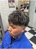 シルバーメッシュ×ルーズパーマ