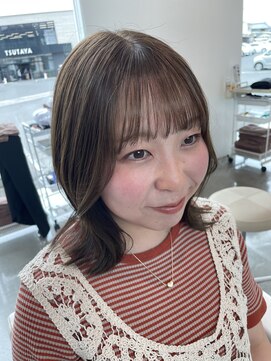 カッツ 駅家店(CUT S) 赤みを抑えたオリーブベージュで透明感たっぷり♪
