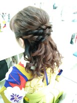 ヘアーメイク ティアラ(Hair make Tiara)&nbsp;卒業式ハーフアップヘア☆+゜