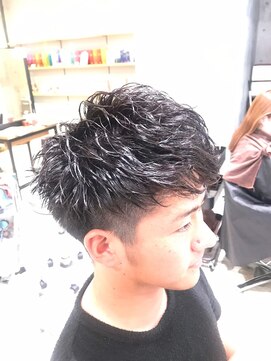 モードケイズ 西宮(MODE K's) /ツーブロック/無造作パーマ/ナチュラル/ワイルドアップバング