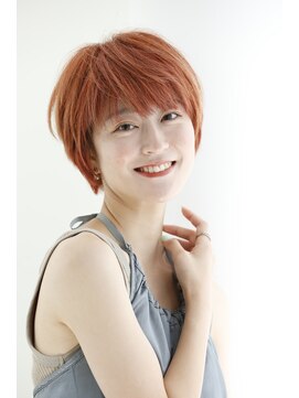 アーク(ARC+) マッシュショート×デザインカラー