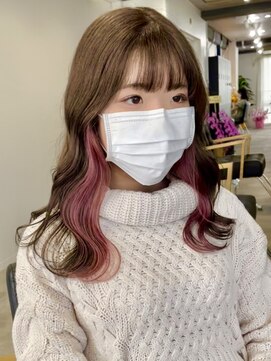 ツキ 横浜店(tuki) チェリーピンク×インナーカラー×イヤリングカラー