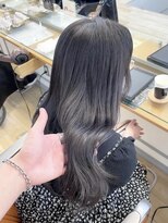 ネオリーブアイム 横浜西口店(Neolive aim)&nbsp;艶髪 フェイクブラック ゆるウェーブヘア【横浜】