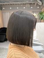 ラルムバイシー 新宿(LARME by Sea)&nbsp;ダークグレージュと韓国風切りっぱなしボブ【新宿/顔周り】