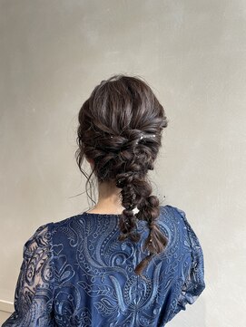 アパートメント オブ ソロン(The Apartment of Solon) 【Aya】崩れづらいあみおろしセット