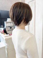 キャアリー(Caary)&nbsp;福山市美容室Caary人気冬ヘアナチュラルひし形ショートボブ