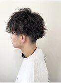 ツーブロック×波巻きスパイラルパーマ×無造作感