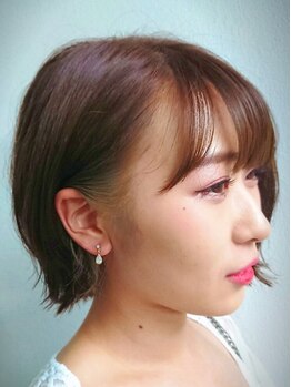 ビーニ(Beeni.e)の写真/プライベートサロン/小顔×美フォルムのハイセンスな大人女性のショートスタイルならお任せあれ。