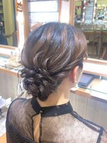 ネオリーブ クタ 町田店(Neolive kuta)&nbsp;【Neolive kuta】お呼ばれシニヨンヘア