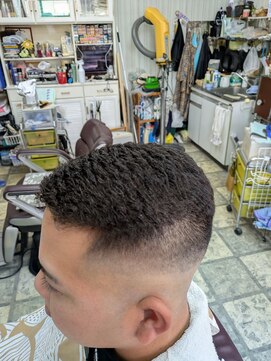 エビハラ(EBIHARA) 濡れパンスキンフェード