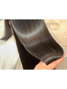 【栄中日ビル３F/最終受付18:00】『新規☆カット+酸性ストレート+ケラスターゼTr\22000』潤い&質感抜群♪