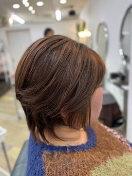 ビィーワンイースト(Be 1 EAST) ミディアムレイヤー