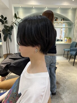 ロンド シャルム 吉祥寺(Lond charme) ミニウルフレイヤーカット顔周り前髪韓国ショートボブ/吉祥寺