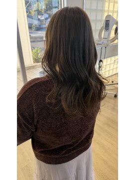 ベージュカラー