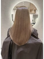 ジーナ 福岡天神(Zina) ミルクティーベージュ【Zina福岡天神】