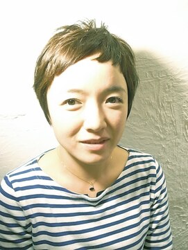 花 ハナ 西荻窪 クセを生かしたベリーショート