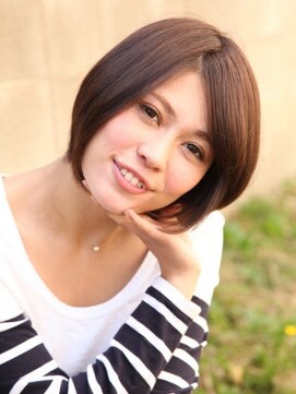 エマージュ 池袋東口店(Emerge) シンプルボブこそツヤ感大切!!大人ナチュラルボブ