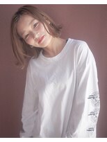 サングース(Sungoose)&nbsp;<sungooseTOKYO>ワンレン外ハネボブブリーチ