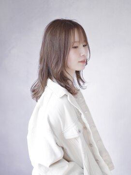 ヘアサロン セロ(Hair Salon SERO) 【セロ姫路】エアリーミディ_レイヤーカット_肌映えグレージュ
