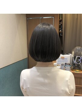 ロンド レグリーズ 立川(Lond leglise) ボブ/ツヤボブ/小顔/似合わせカット【深味信也】