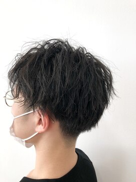 ヘッズ 本八幡店(HEADS) メンズショート　マッシュ　センターパート　メンズパーマ