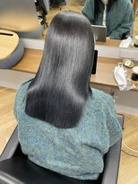 シカ 神戸三宮元町店(Cica)&nbsp;髪質改善 トリートメント 三宮 神戸美容室 艶髪 縮毛矯正 元町