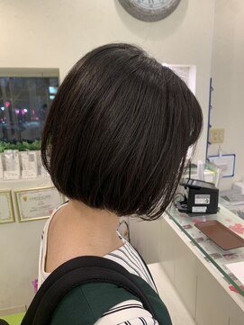 エクリフルール(equri fleur) 【目黒】20代 30代 マチルダボブ