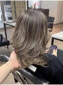 ハイライトカラー白髪ぼかし脱白髪染めレイヤーカットくびれヘア