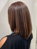 ソシエ 上大岡店&nbsp;白髪ぼかしハイライト/大人女性/40代/50代/60代