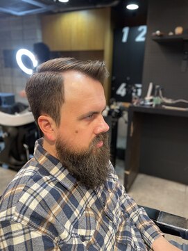 フランクスバーバー アンド ビアークラブ(FRANK'S BARBER and BEER CLUB) メンズカット