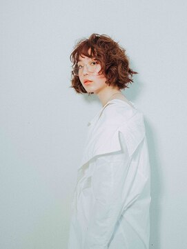 スタリー(Starry) ランダムカールボブ20代/30代/40代/ハレマチ通り