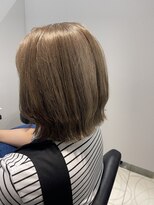 イルミ(iLUMi)&nbsp;iLUMi　×　外ハネスタイル