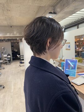 リリー 日吉(Lily) ゆるふわショートパーマ 10代20代30代