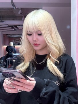 ダズリングディア(Dazzling Deer) ブロンド/抜きっぱなしブロンド/ハイトーン/リタッチブリーチ