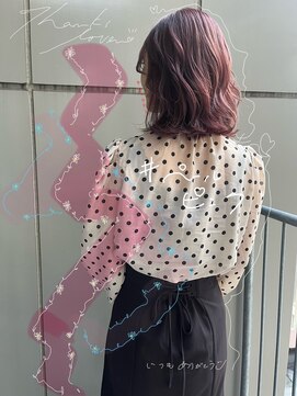 バズ ビー(BUZZ Bee) ペールピンク/透明感カラー/ゆるふわミディアム