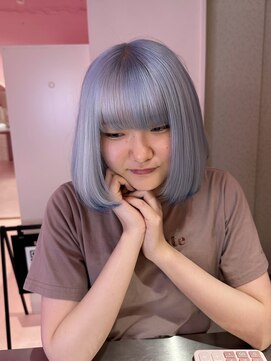 ダズリングディア(Dazzling Deer) 水色/ペールブルー/ボブ／ハイトーン/学割／ストレート